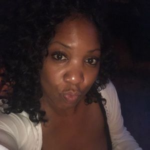 Meet your Posher, Marion